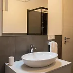 Casa Rafanelli アパート モンフォルテ・ダルバ