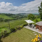 Casa Rafanelli - Monforte D'alba, Vineyard Views, Panoramic Garden, Ev Sation & Bike Storage Monforte dʼAlba