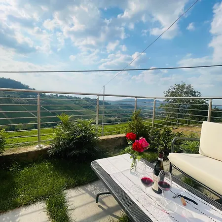 Apartamento Casa Rafanelli - Monforte D'alba, Vineyard Views, Panoramic Garden, Ev Station & Bike Storage Monforte dʼAlba