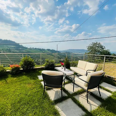Appartement Casa Rafanelli - Monforte D'alba, Vineyard Views, Panoramic Garden, Ev Station & Bike Storage