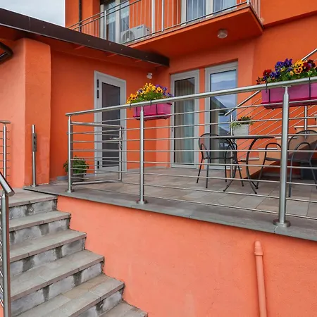 Apartamento Casa Rafanelli - Monforte D'alba, Vineyard Views, Panoramic Garden, Ev Station & Bike Storage Monforte dʼAlba