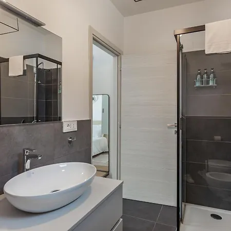 Apartamento Casa Rafanelli - Monforte D'alba, Vineyard Views, Panoramic Garden, Ev Station & Bike Storage Monforte dʼAlba