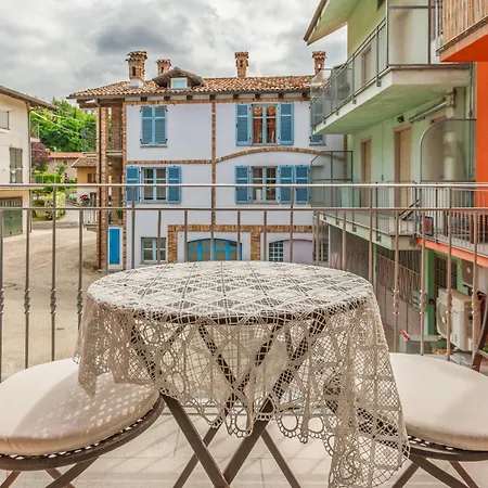 Casa Rafanelli - Monforte D'alba, Vineyard Views, Panoramic Garden, Ev Station & Bike Storage *