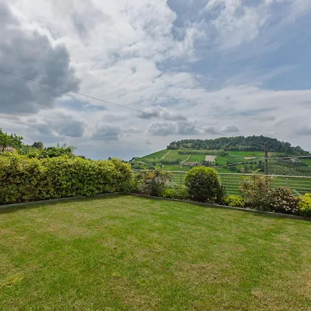 Apartment Casa Rafanelli - Monforte D'alba, Vineyard Views, Panoramic Garden, Ev Sation&bike Storage Monforte dʼAlba