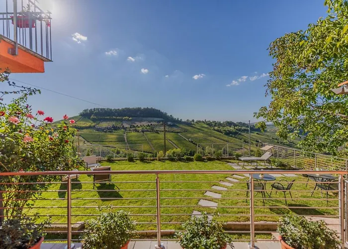 Casa Rafanelli Apartment Monforte dʼAlba